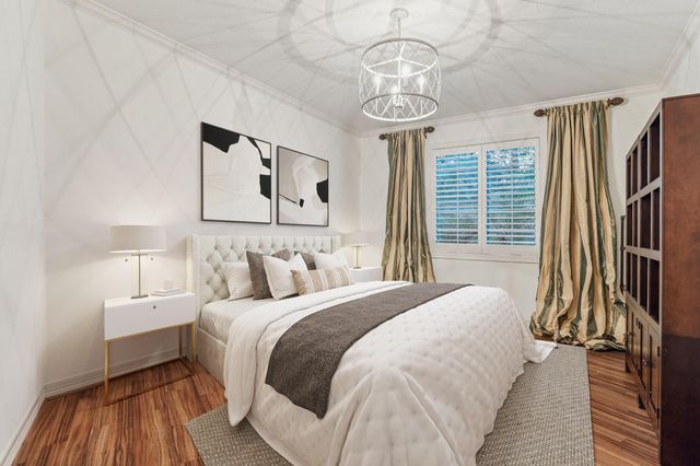 918 Huntington Cove, Houston, TX 77063