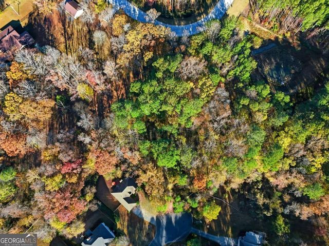 4077 N Shores Drive NW, Acworth, GA 30101