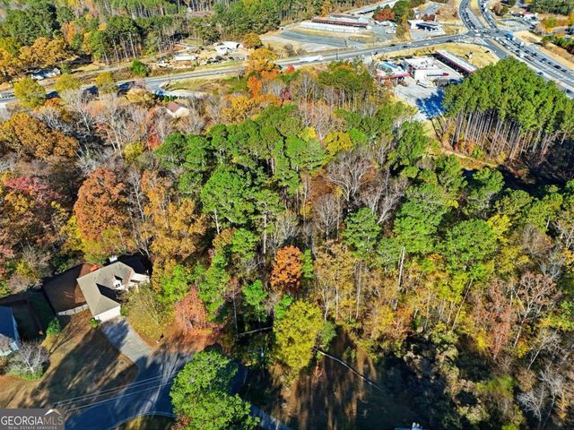 4077 N Shores Drive NW, Acworth, GA 30101