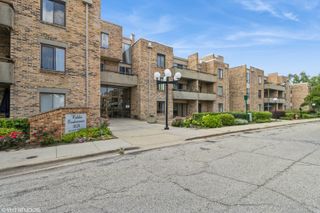 1926 Prairie Square 328, Schaumburg, IL 60193