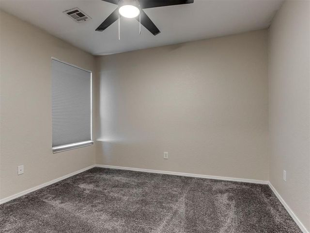 920 Periwinkle Drive, Yukon, OK 73099
