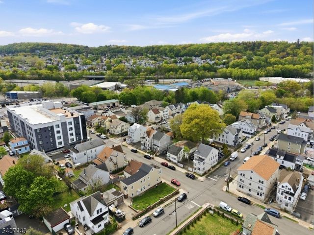 54 Bloomfield Ave, Paterson City, NJ 07503