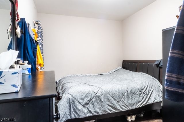 54 Bloomfield Ave, Paterson City, NJ 07503