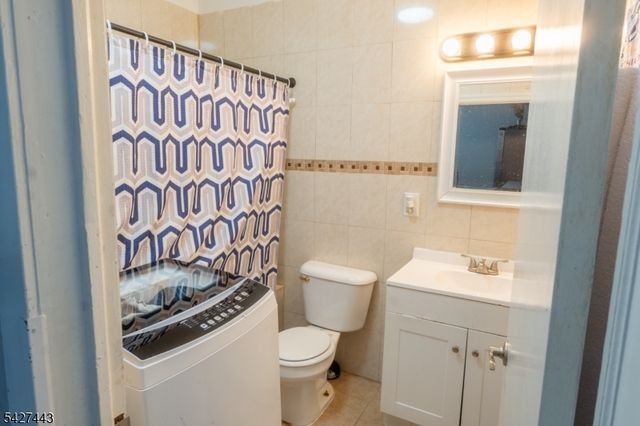 54 Bloomfield Ave, Paterson City, NJ 07503