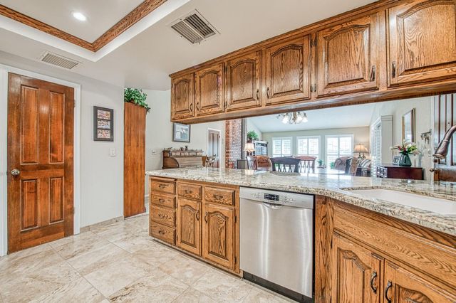 1167 Mill Street, Selma, CA 93662