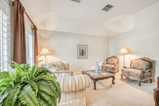 1167 Mill Street, Selma, CA 93662