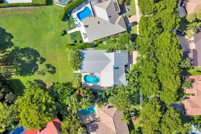 1920 Parkside Circle S, Boca Raton, FL 33486