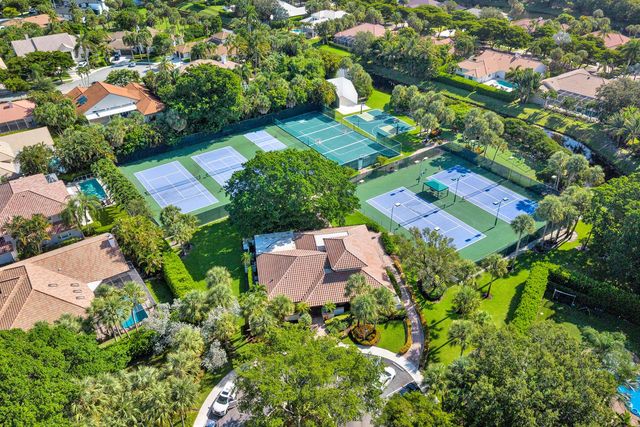 1920 Parkside Circle S, Boca Raton, FL 33486