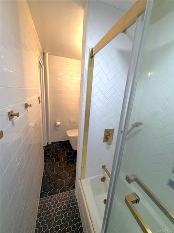 22-27 76th Street B2, East Elmhurst, NY 11370