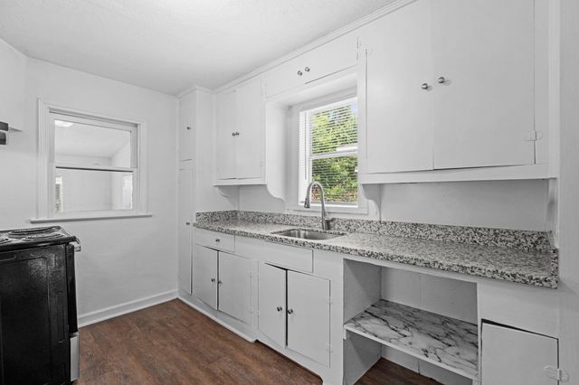 6414 Woodrow Street, Texas City, TX 77591