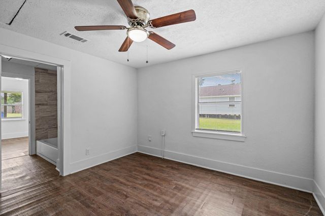 6414 Woodrow Street, Texas City, TX 77591
