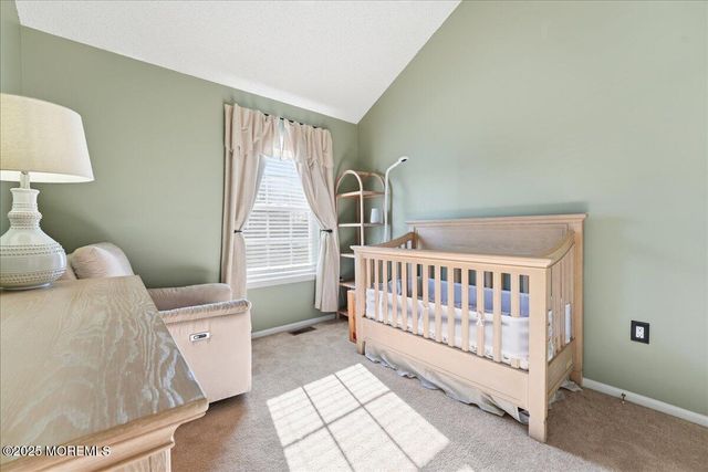 26 Dover Court, Tinton Falls, NJ 07712