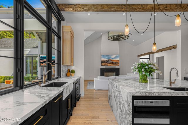 6238 E CALLE ROSA --, Scottsdale, AZ 85251