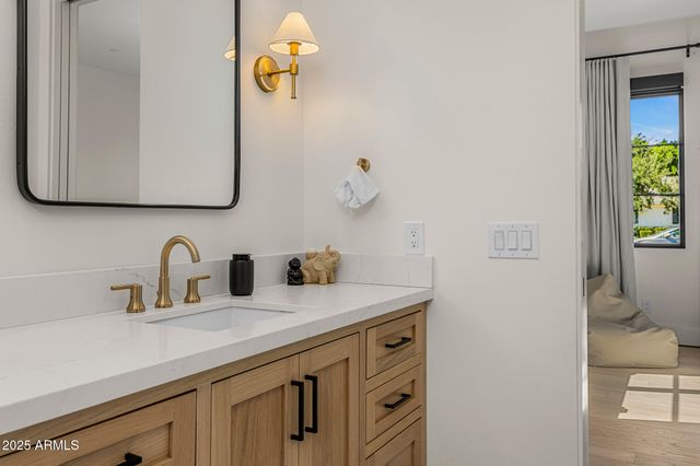 6238 E CALLE ROSA --, Scottsdale, AZ 85251