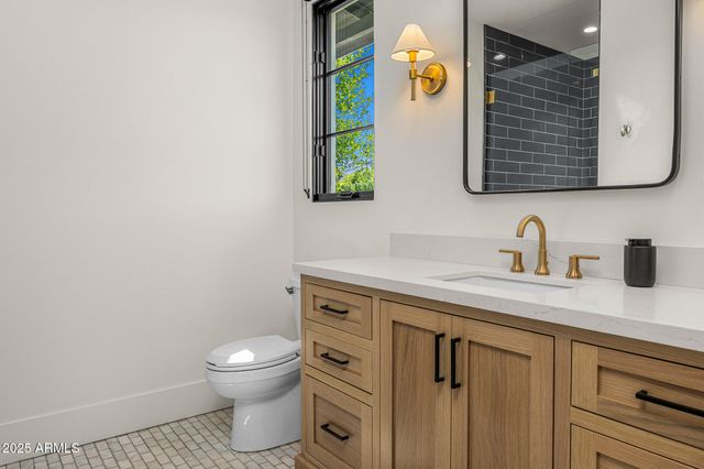 6238 E CALLE ROSA --, Scottsdale, AZ 85251