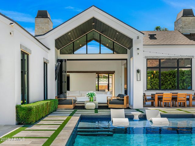 6238 E CALLE ROSA --, Scottsdale, AZ 85251