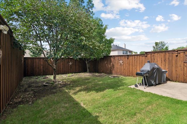11379 Lockshire Drive, Frisco, TX 75035