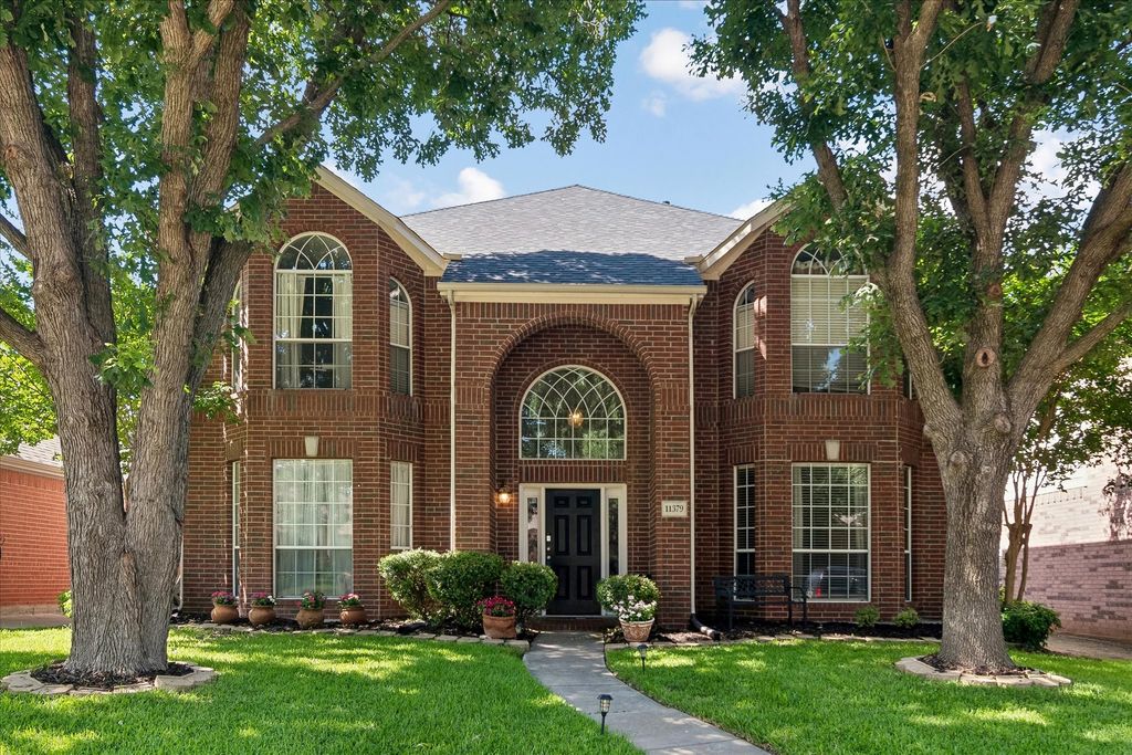 11379 Lockshire Drive, Frisco, TX 75035