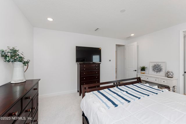 184 PARK CENTER Avenue, Ponte Vedra, FL 32081