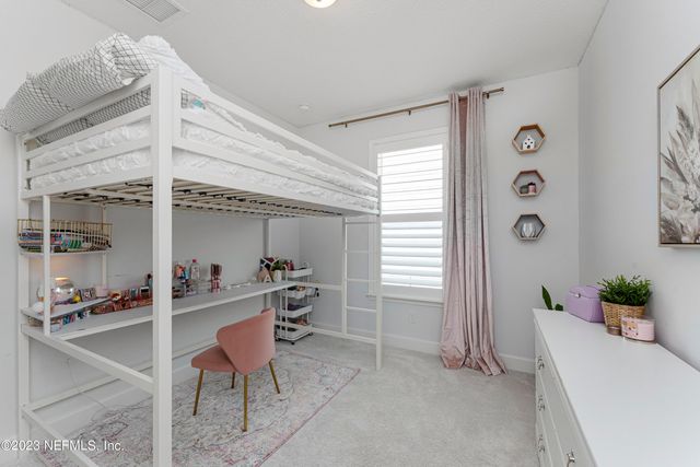 184 PARK CENTER Avenue, Ponte Vedra, FL 32081