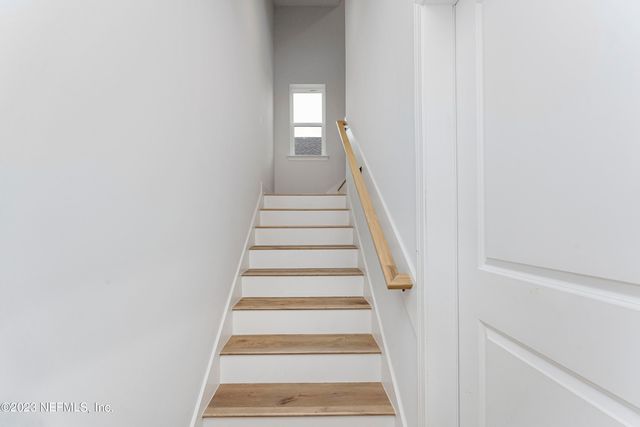 184 PARK CENTER Avenue, Ponte Vedra, FL 32081