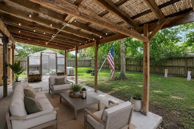 16310 Havenhurst Drive, Houston, TX 77059