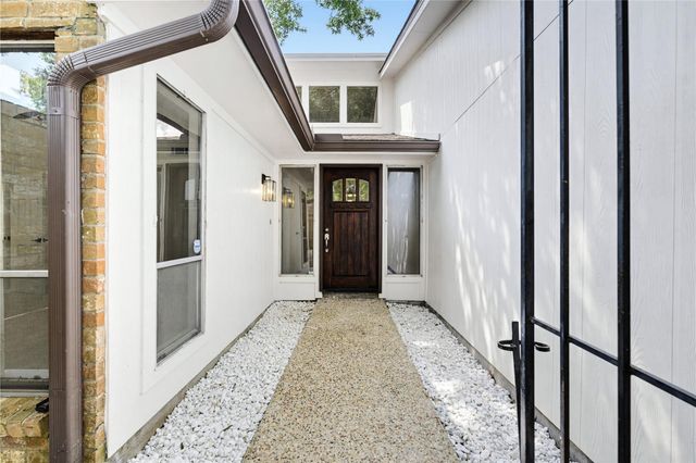 16310 Havenhurst Drive, Houston, TX 77059