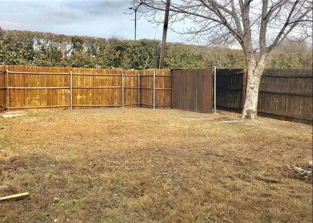 11112 Newport Drive, Frisco, TX 75035