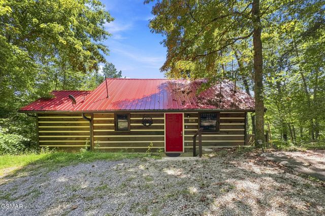1935 Sb Ogle Lane, Sevierville, TN 37876