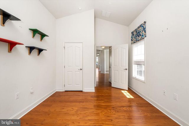 24 RAVENSLAKE RD, Monroe Township, NJ 08831