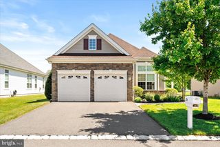 24 RAVENSLAKE RD, Monroe Township, NJ 08831
