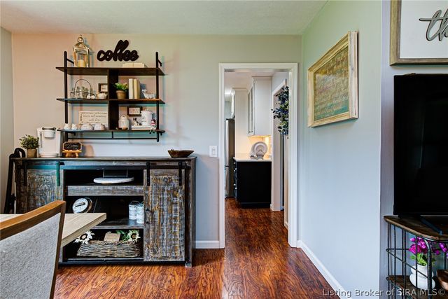 847 Beechwood Street, Sellersburg, IN 47172