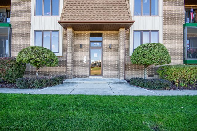 15722 Old Orchard Court 1E, Orland Park, IL 60462