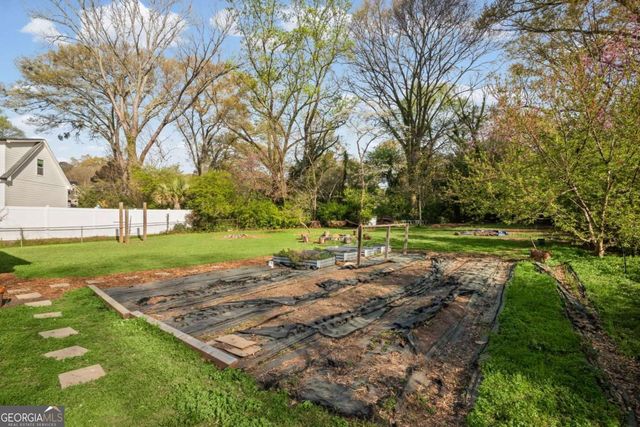 2735 Madison Street SE, Smyrna, GA 30080