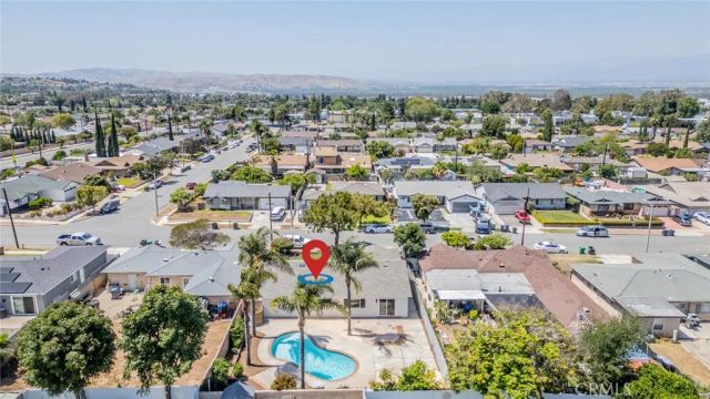 1227 Jadestone Lane, Corona, CA 92882