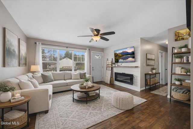 22 Ahern Avenue, Troy, NY 12180