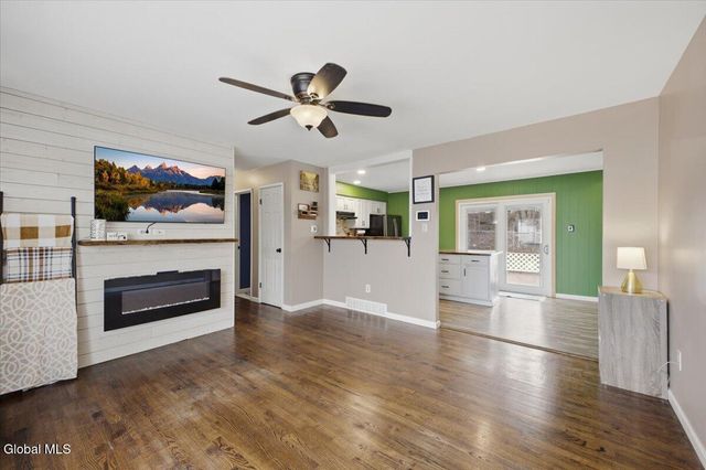 22 Ahern Avenue, Troy, NY 12180