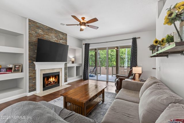 87238 BRANCH CREEK Drive, Yulee, FL 32097