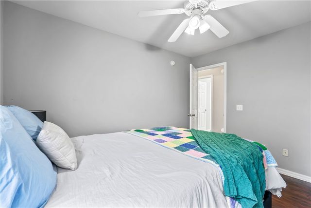 4002 SW Hansom Loop, Bentonville, AR 72712