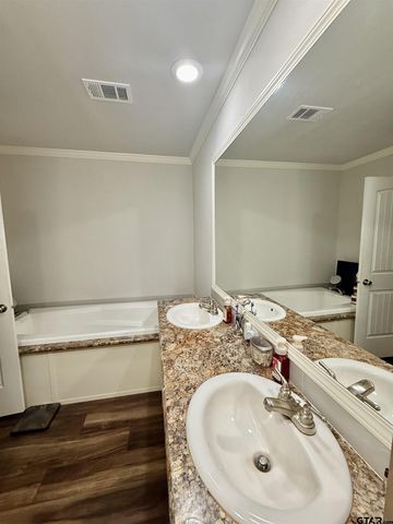 16224 US Hwy 79 E, Jacksonville, TX 75766