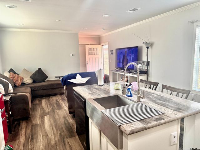 16224 US Hwy 79 E, Jacksonville, TX 75766