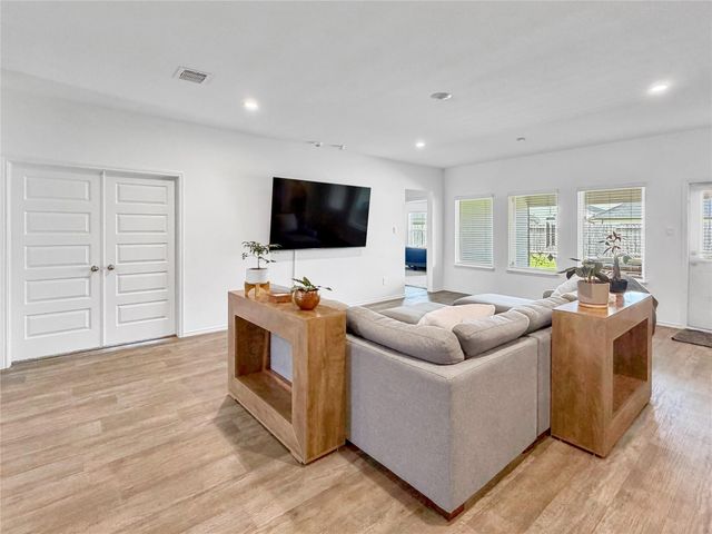 7319 Canyon Stream Street, Richmond, TX 77469