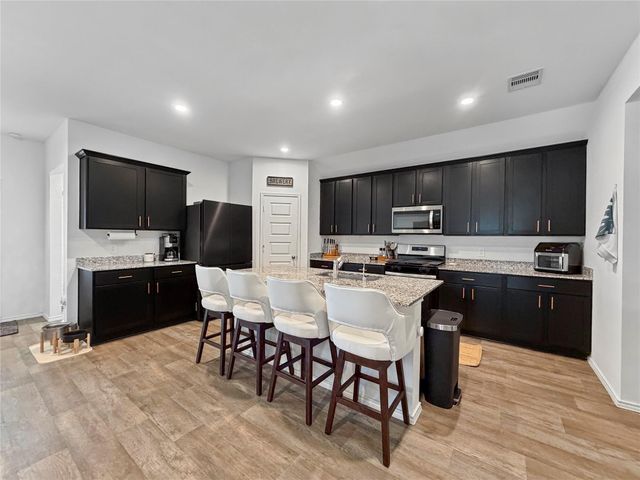 7319 Canyon Stream Street, Richmond, TX 77469