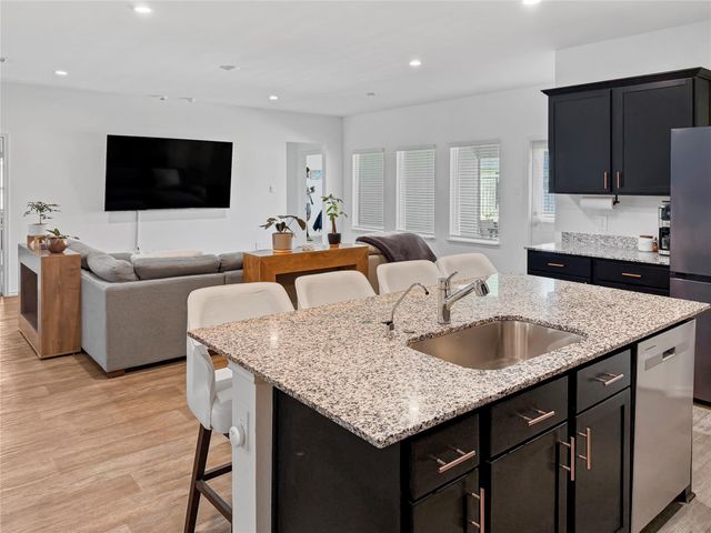 7319 Canyon Stream Street, Richmond, TX 77469