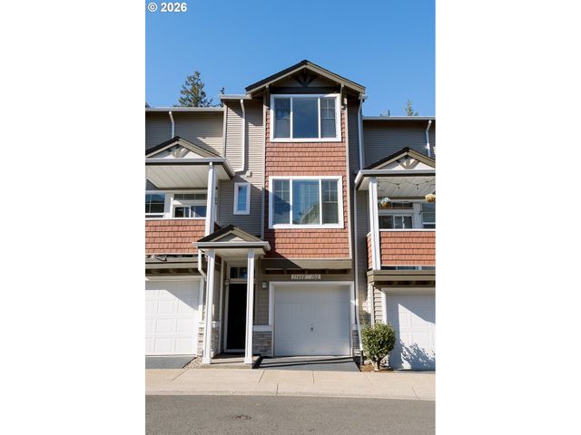 15480 Sw SPARROW Loop 102, Beaverton, OR 97007