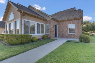 2601 Marsh Lane 241, Plano, TX 75093