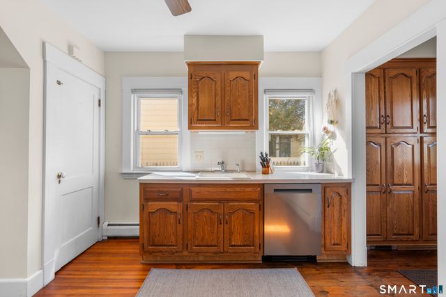 37 Elihu Street, Hamden, CT 06517