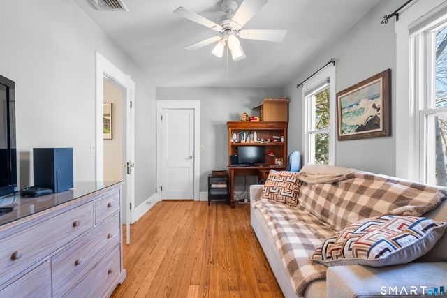 37 Elihu Street, Hamden, CT 06517