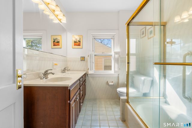 37 Elihu Street, Hamden, CT 06517