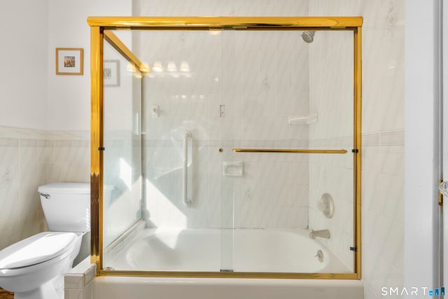 37 Elihu Street, Hamden, CT 06517